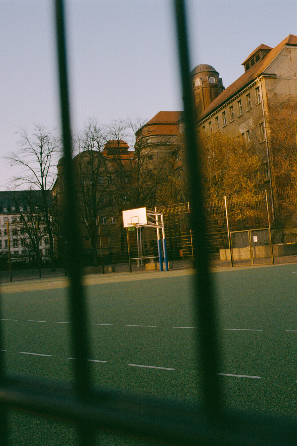 2025-03-1049-Contax137MA-Leipzig-Gold200-0019