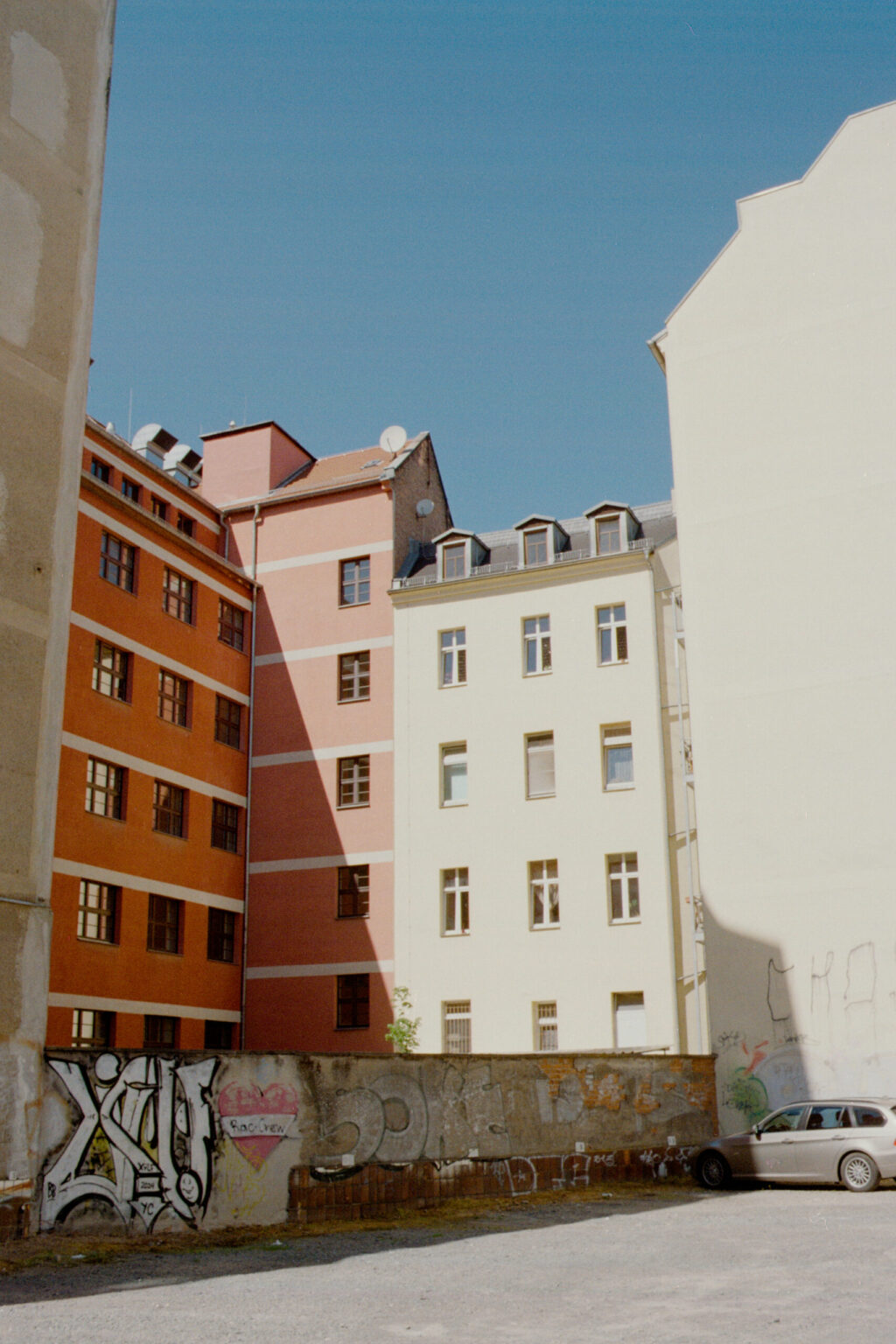 20250605_0004_2025_04-05_0277-Contax137MA-Leipzig-Gold200